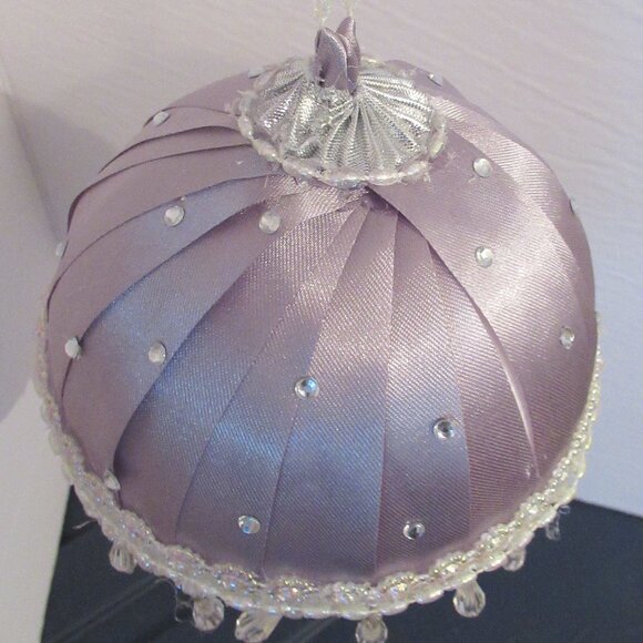 Princess Christmas bulb. Handmade, violet, crystal, pearl, lace, large, holiday - Picture 2 of 3
